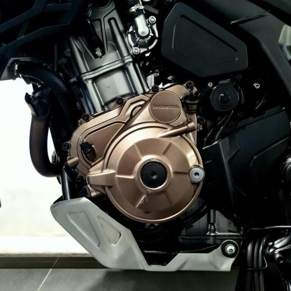 Honda Africa Twin CRF 1100L DCT (2022 - 23) (13)