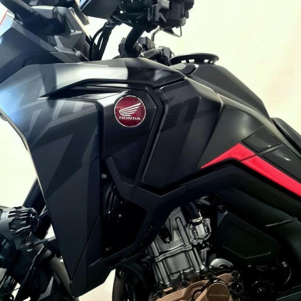 Honda Africa Twin CRF 1100L DCT (2022 - 23) (11)