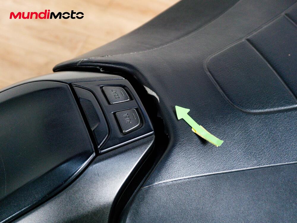 Yamaha T-Max 560 (2020 - 21) (24)