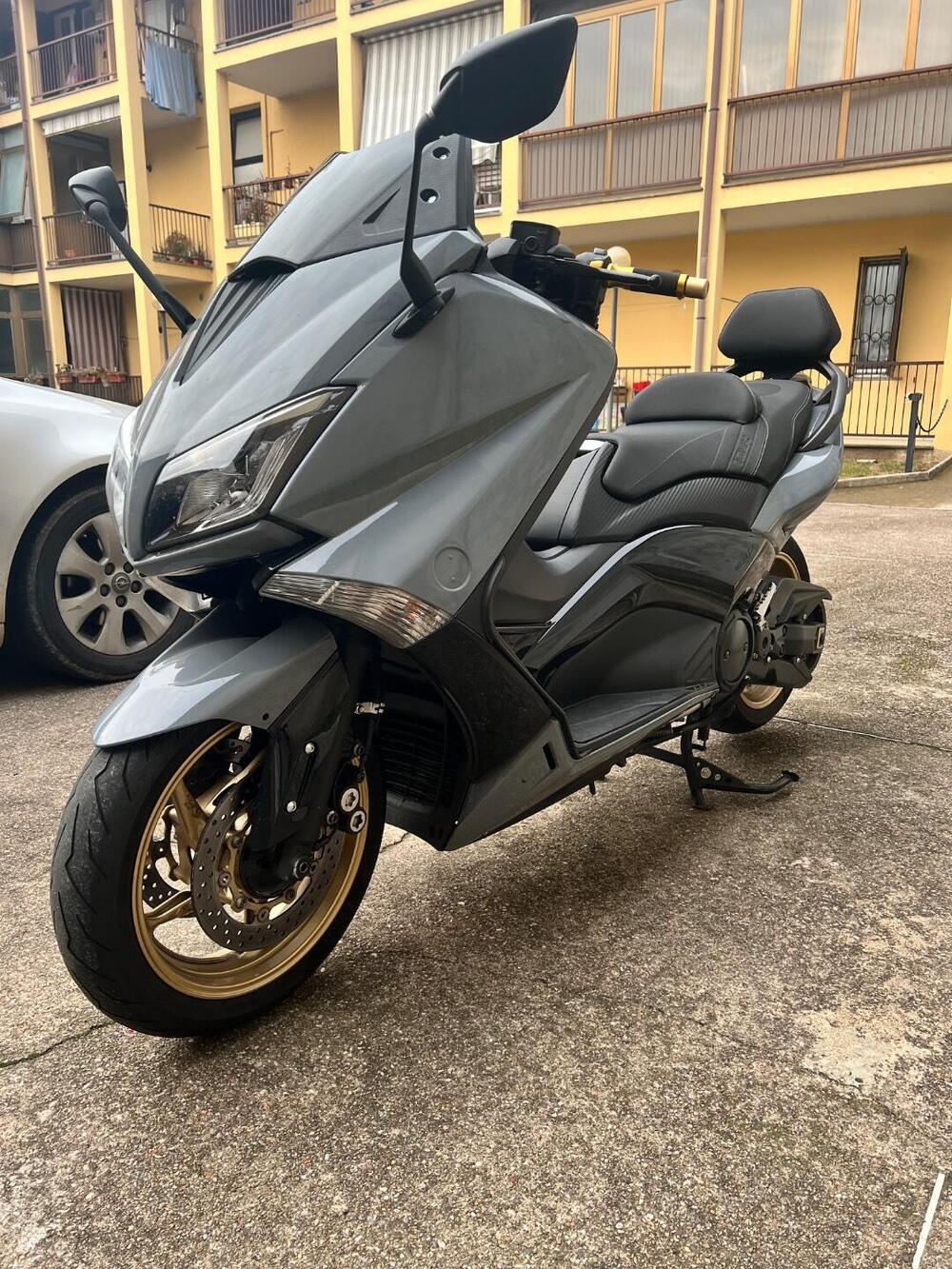 Yamaha T-Max 530 Black Max ABS (2012 - 14) (3)