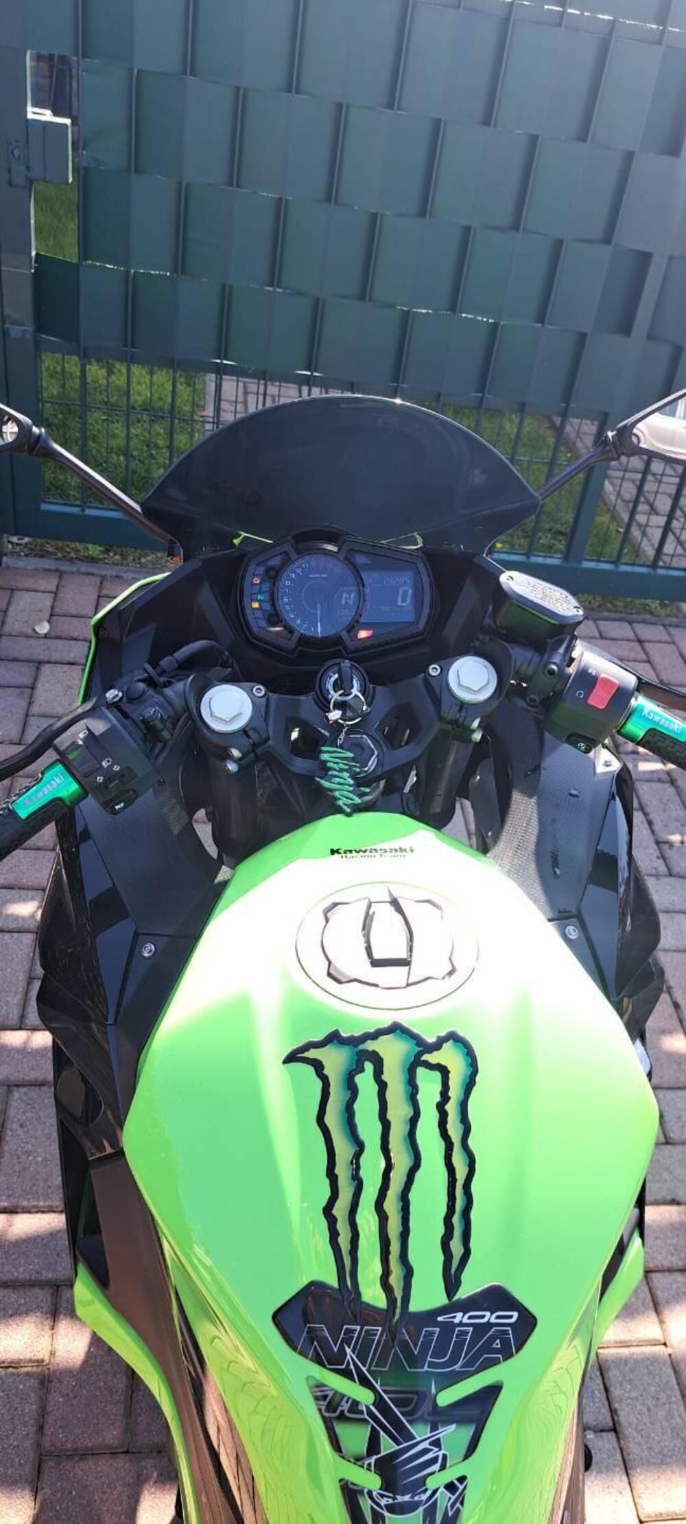 Kawasaki Ninja 400 (2023) (4)