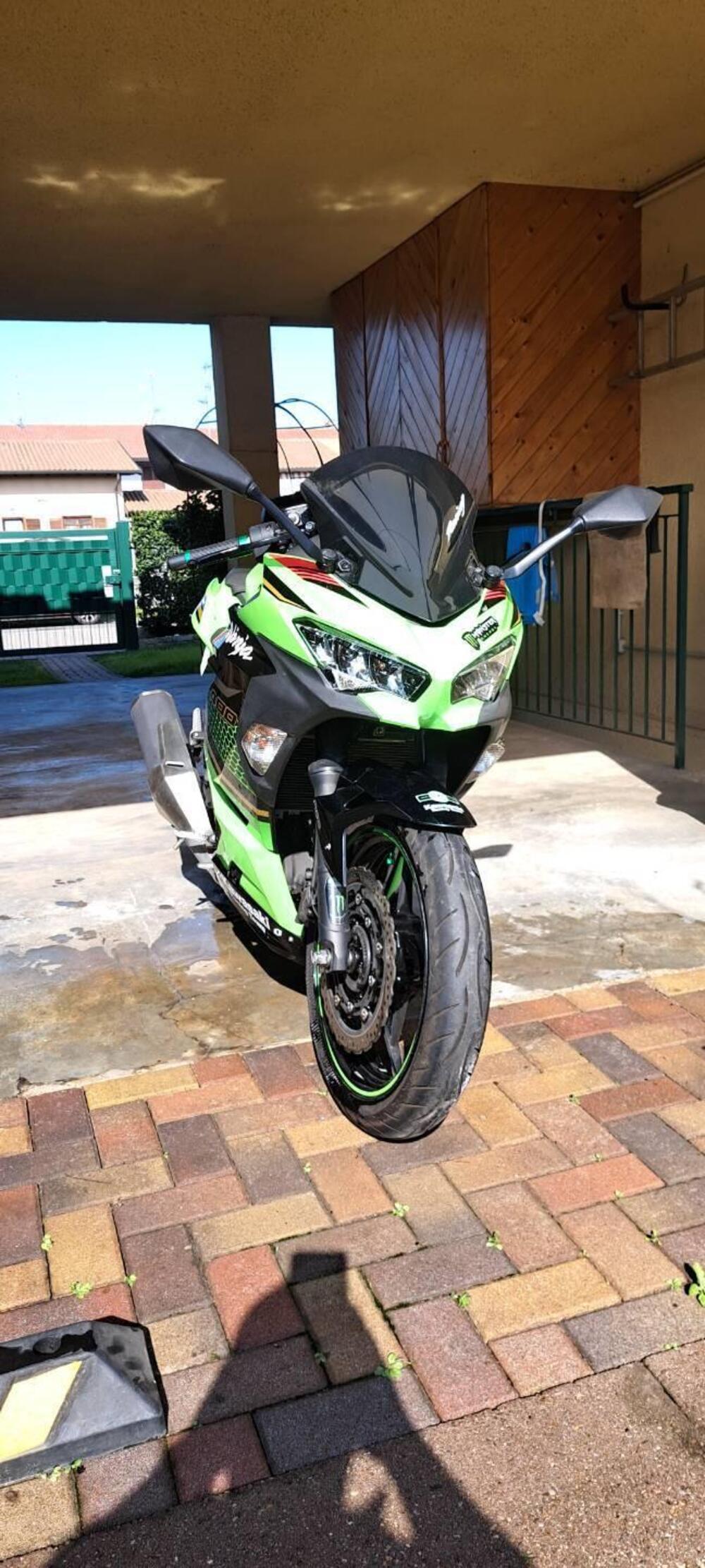 Kawasaki Ninja 400 (2023) (9)