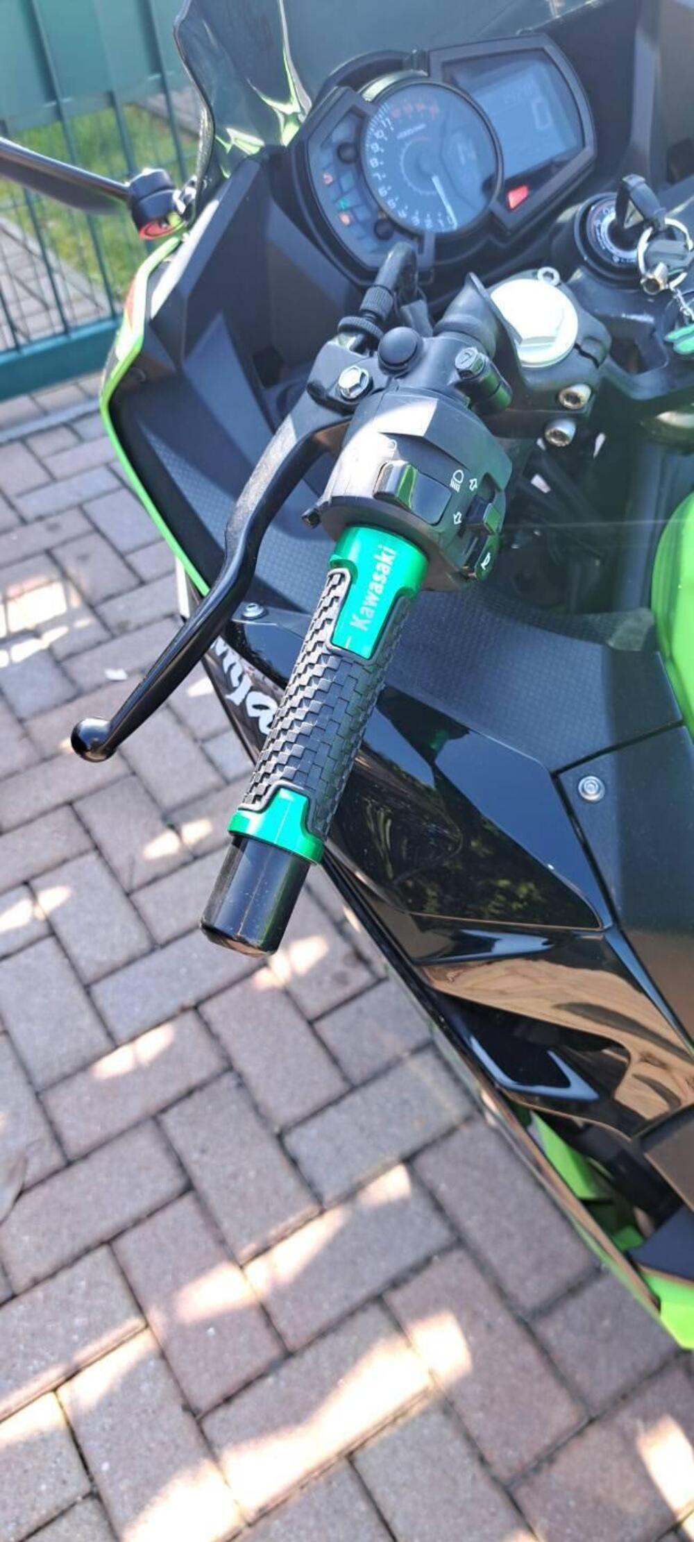 Kawasaki Ninja 400 (2023) (13)