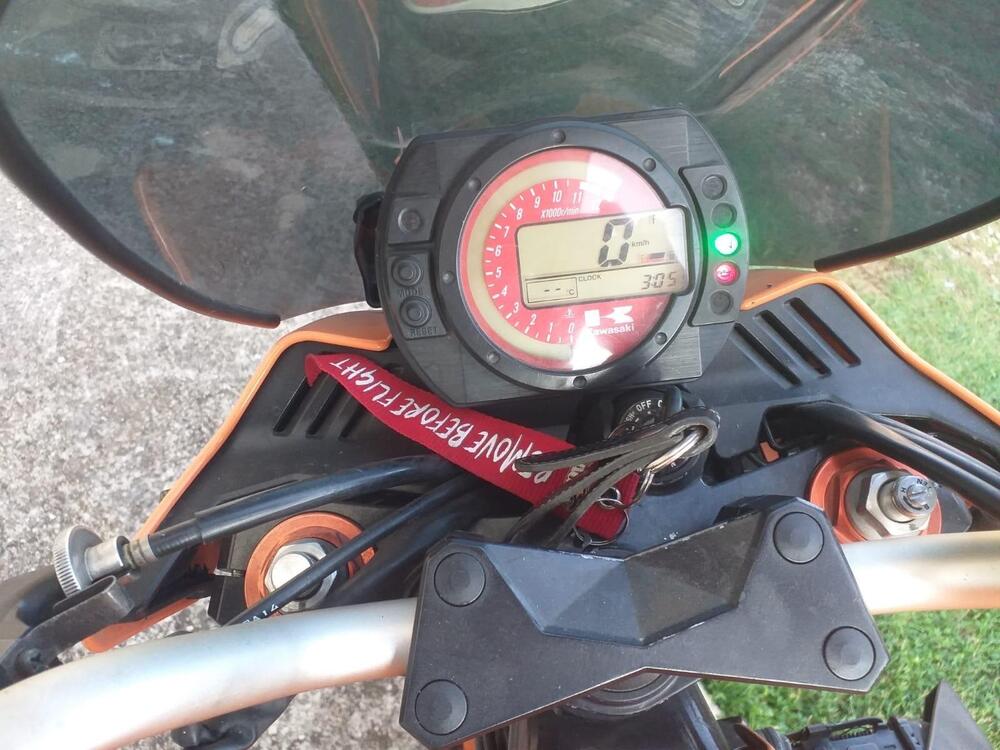 Kawasaki Z 1000 (2003 - 06) (8)