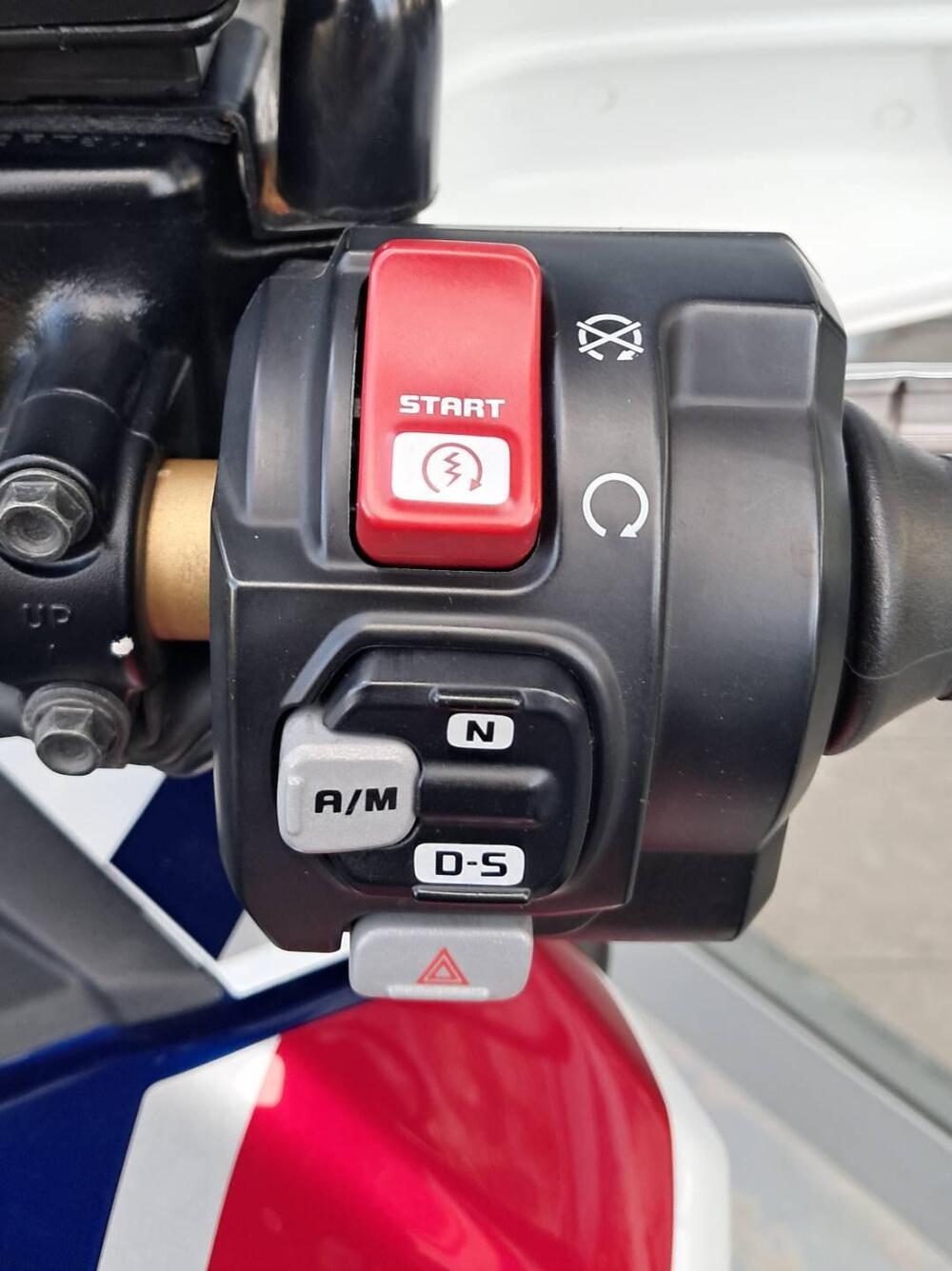 Honda Africa Twin CRF 1000L DCT (2018 - 19) (6)
