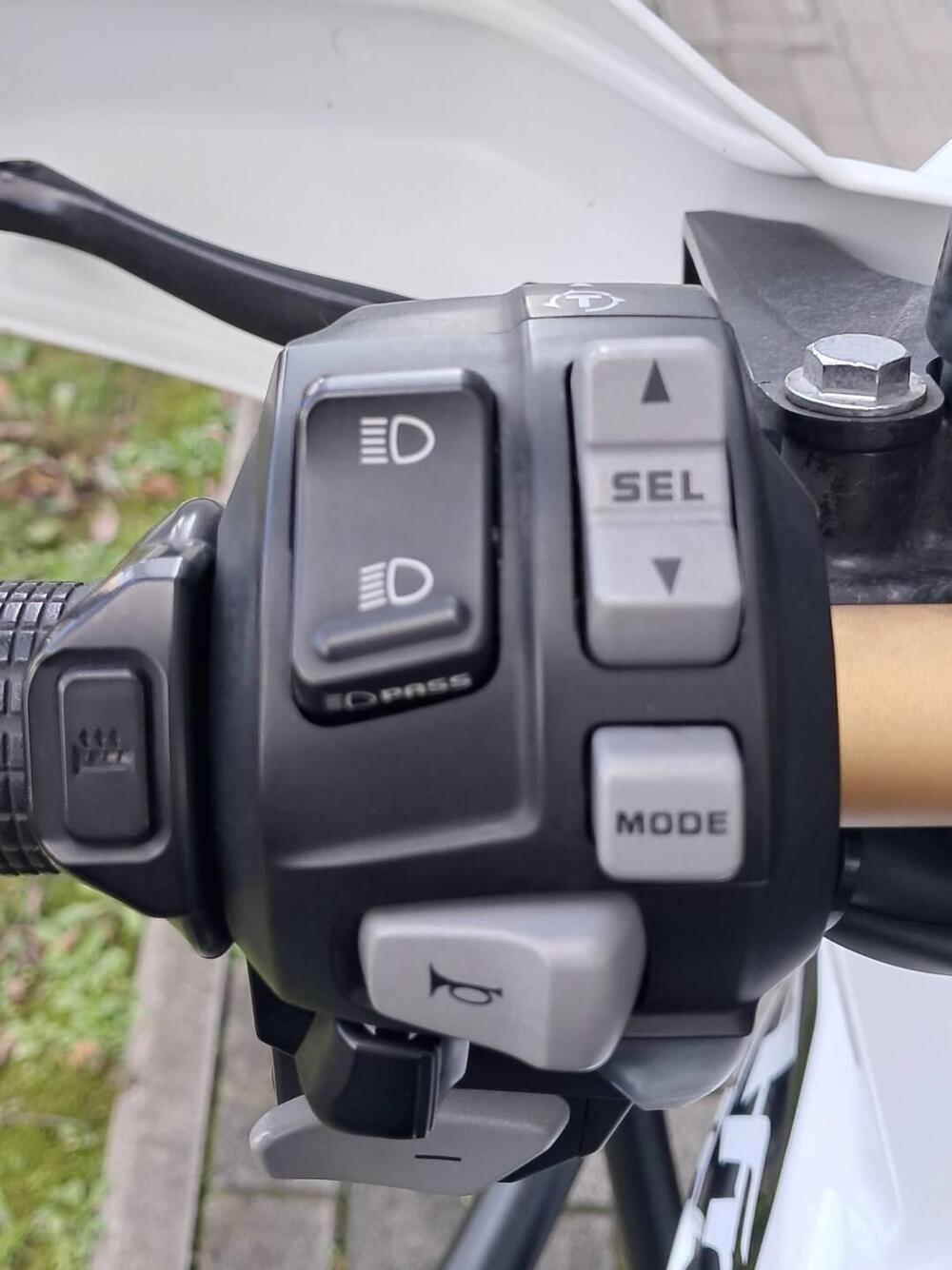 Honda Africa Twin CRF 1000L DCT (2018 - 19) (7)