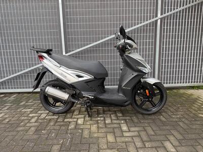 Kymco Agility 50 R16 + (2008 - 18) usata