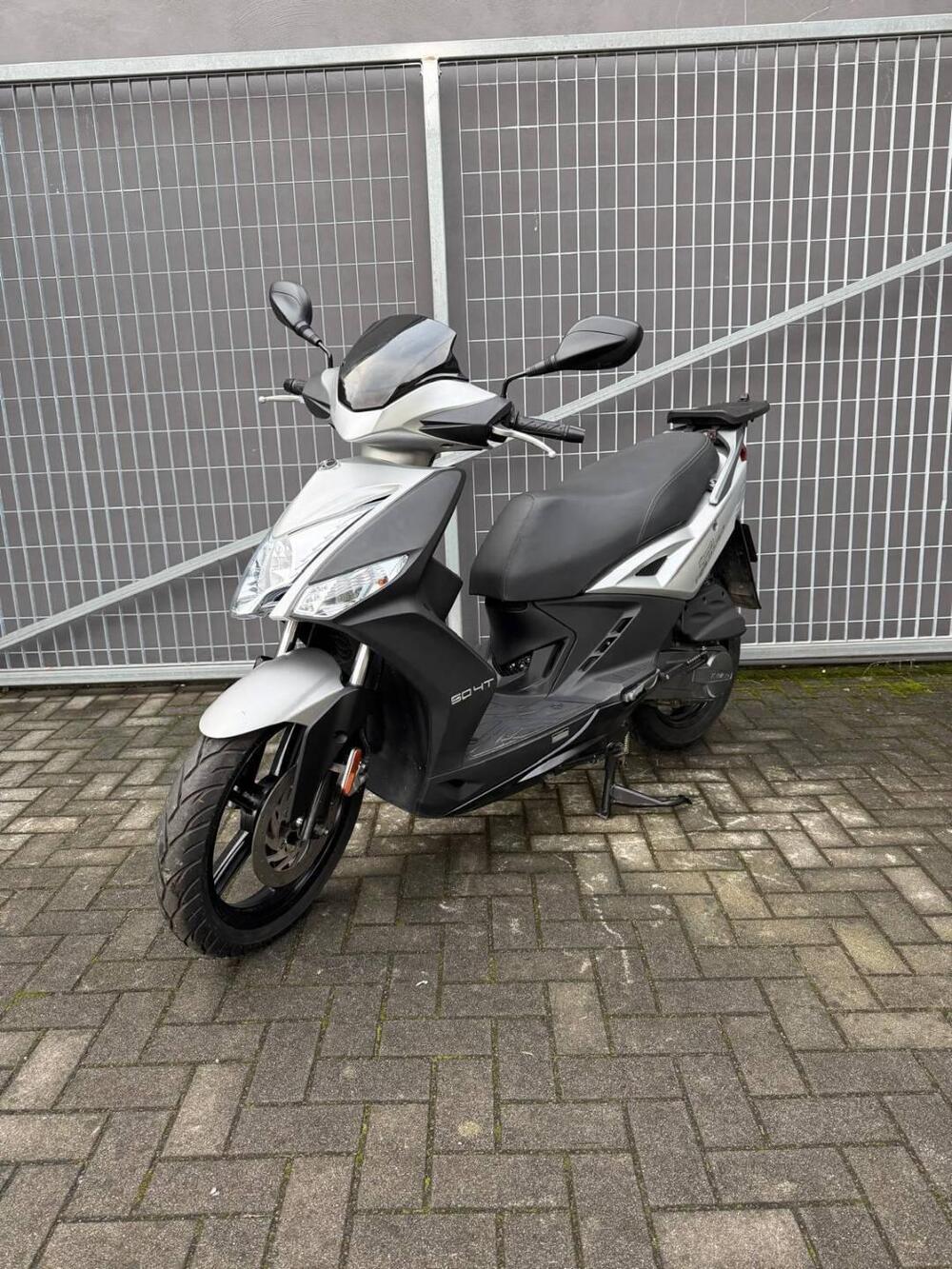 Kymco Agility 50 R16 + (2008 - 18) (4)