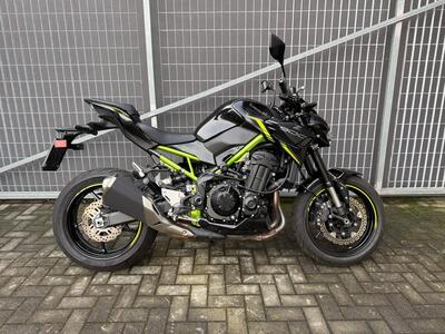 Kawasaki Z 900 (2021 - 24) usata