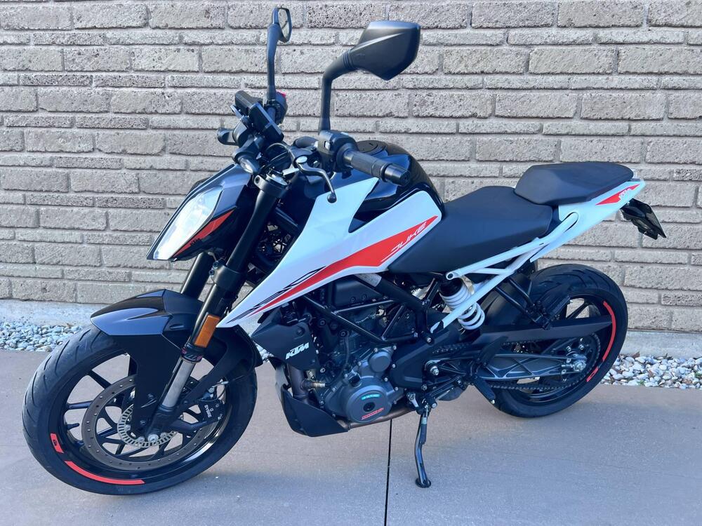 KTM 390 Duke (2021 - 23) (3)