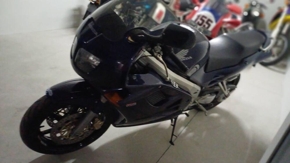 Honda VFR 750  (6)