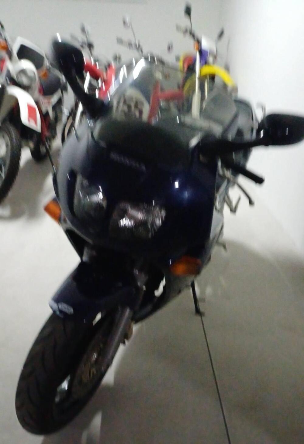Honda VFR 750  (7)