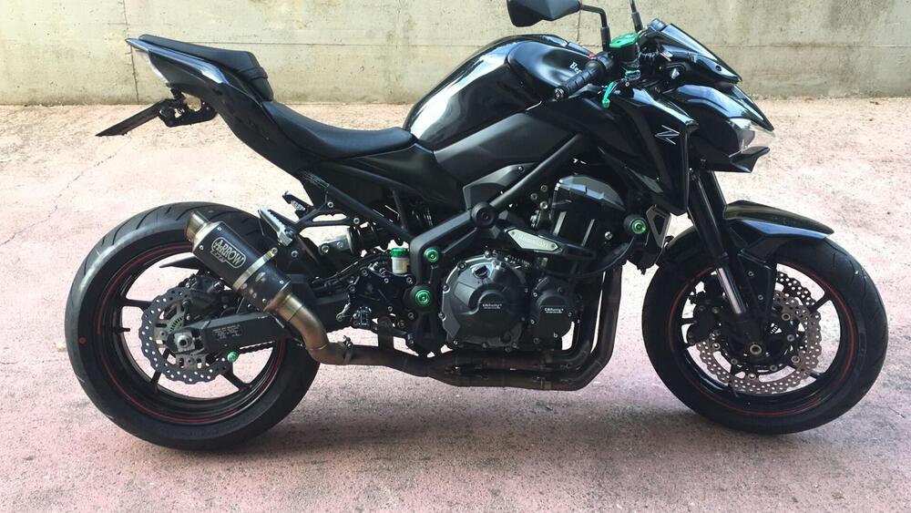 Kawasaki Z 900 (2017 - 18) (4)
