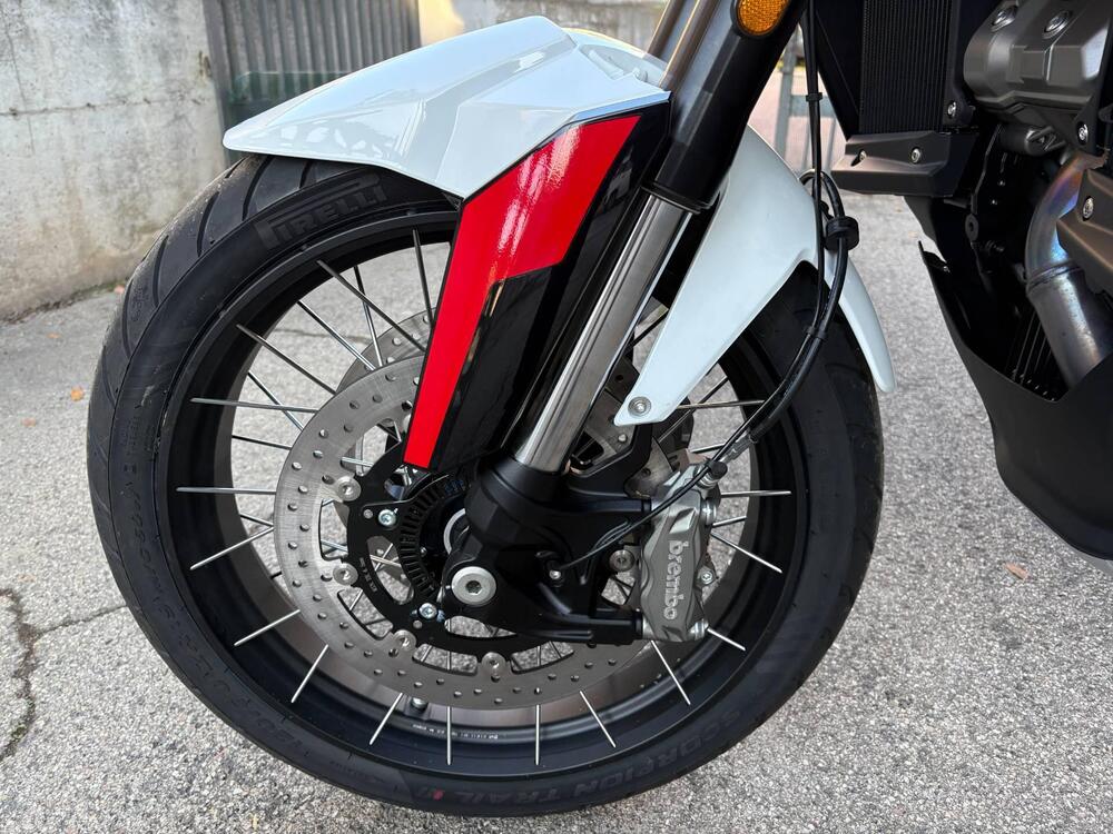 Moto Morini X-Cape 1200 (2026) (9)