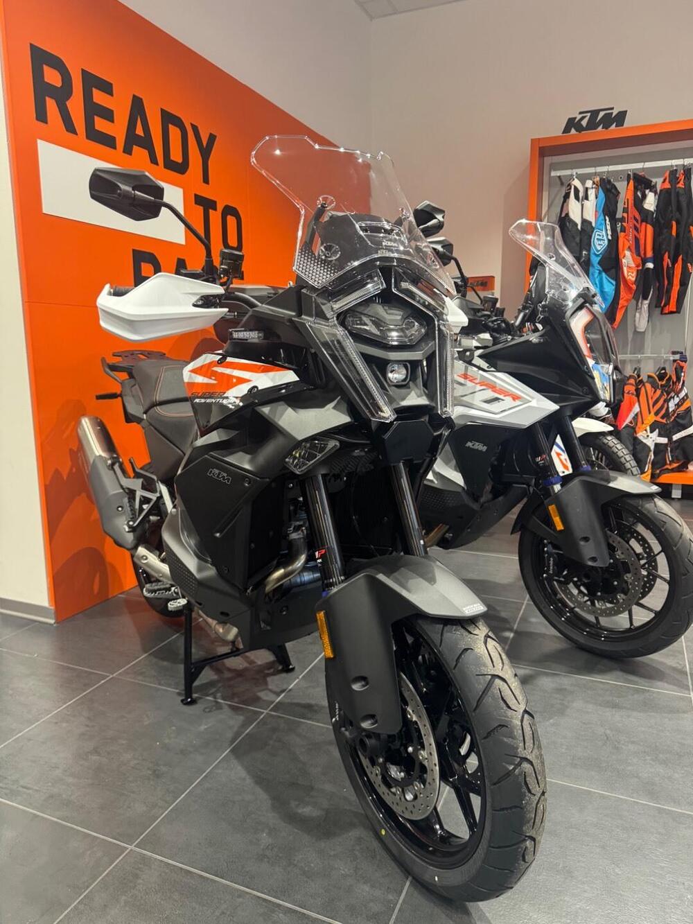 KTM 1390 Super Adventure S EVO (2026)