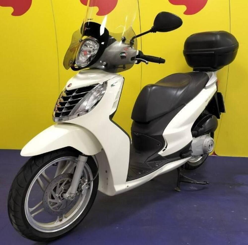 Malaguti Centro 160 i.e. SL (2010 - 11) (9)