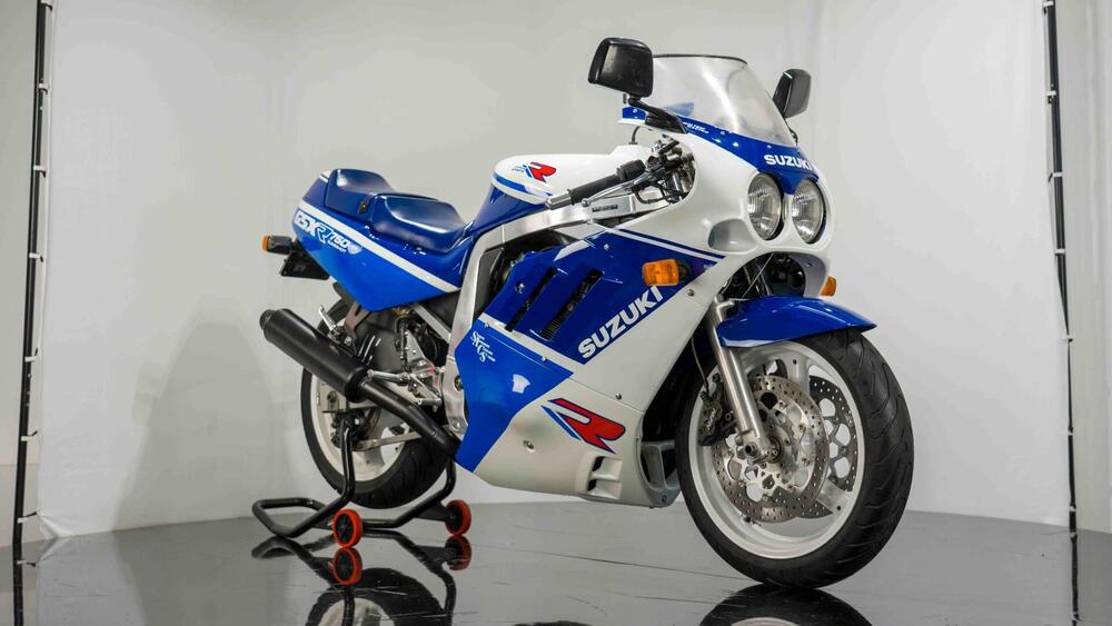 Suzuki GSX-R 750 (4)