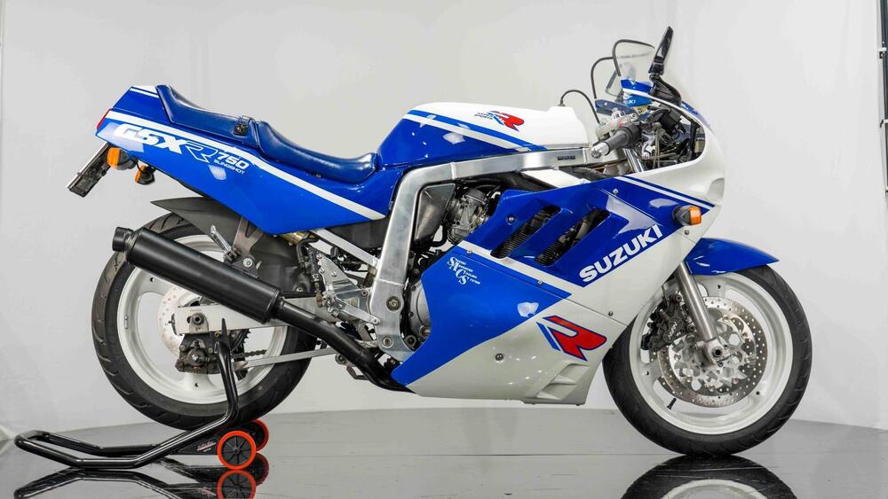 Suzuki GSX-R 750 (5)