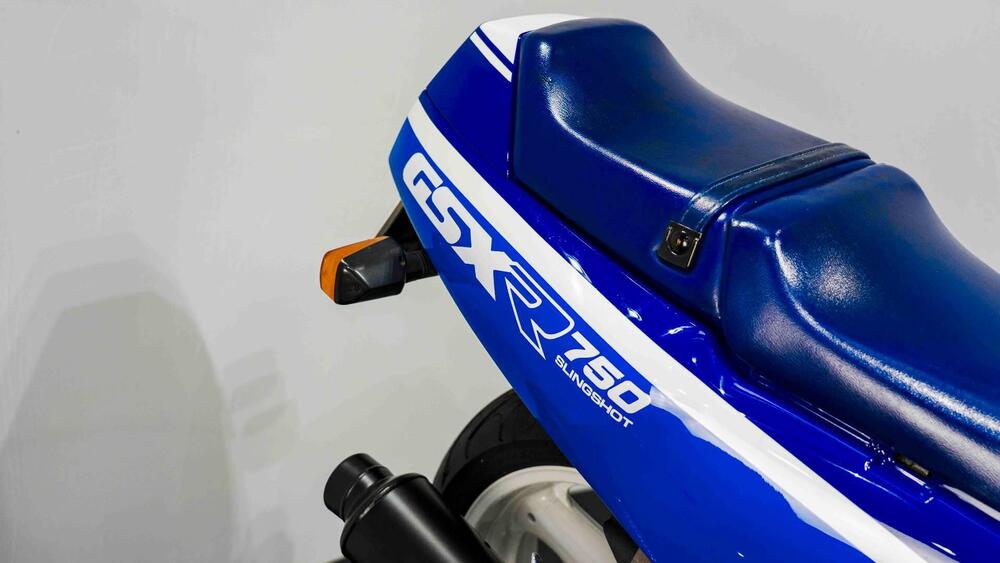 Suzuki GSX-R 750 (14)