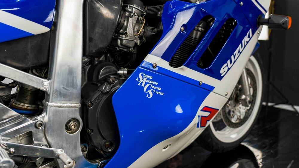 Suzuki GSX-R 750 (15)