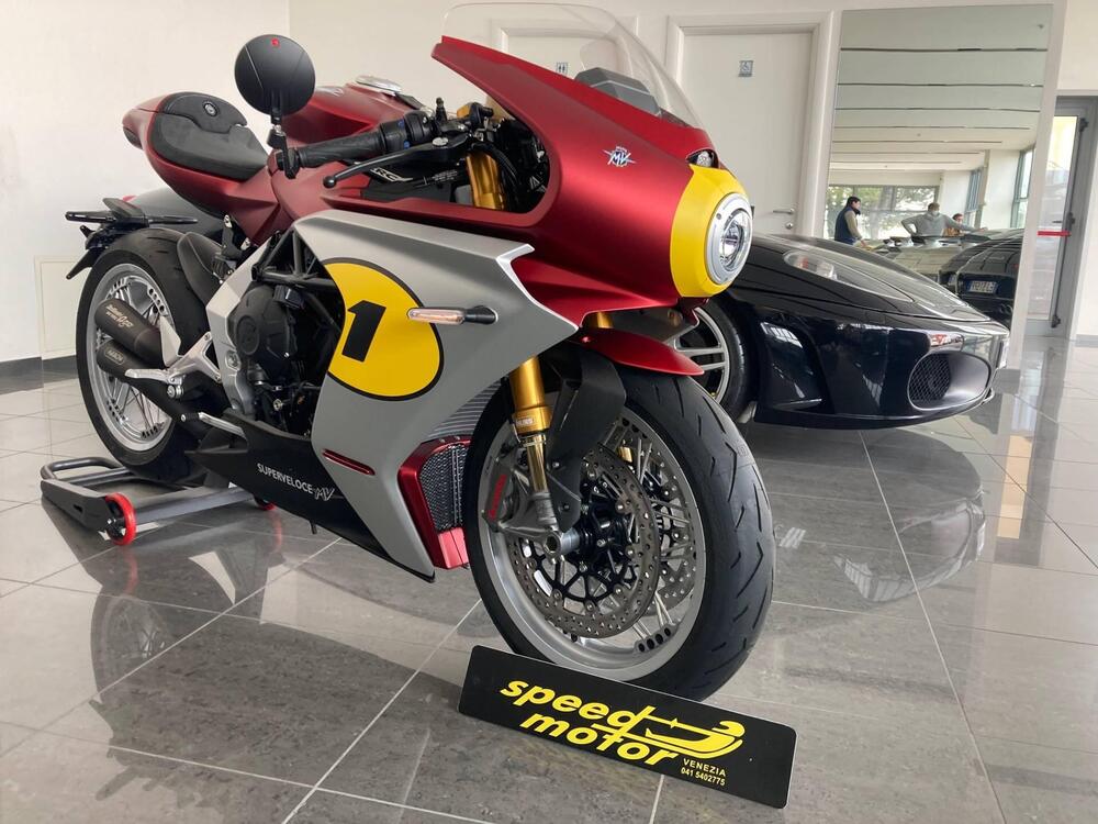 MV Agusta Superveloce 800 Ago (2021 - 23)