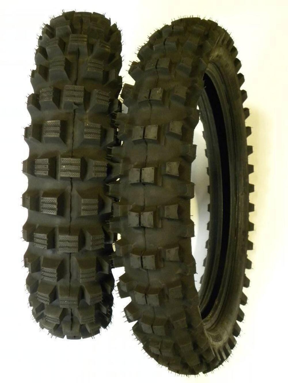 Pneumatici Mitas: Cross Rear C-18 100/90-19 e Cros (3)