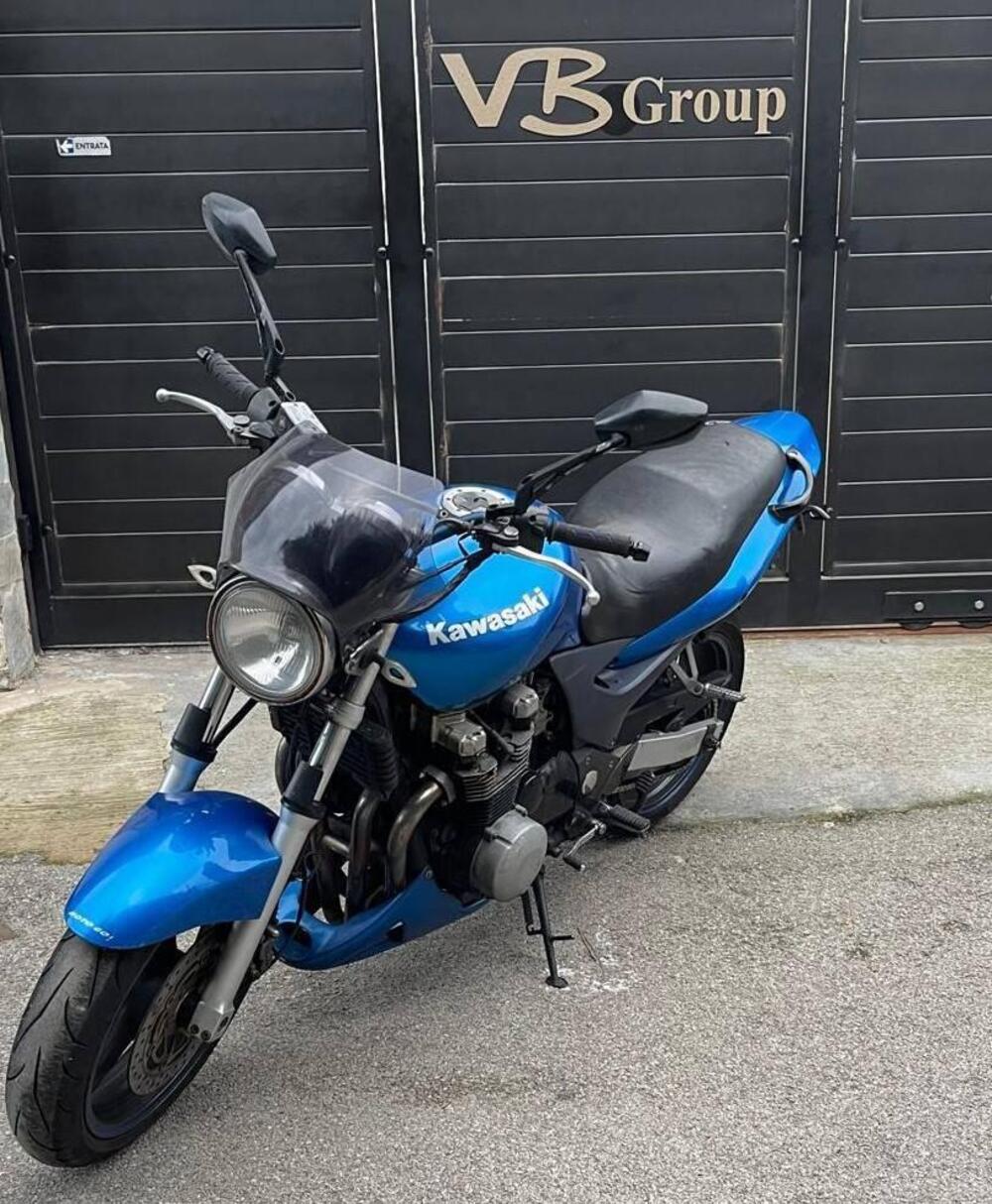 Kawasaki ZR-7 (2001 - 04) (3)