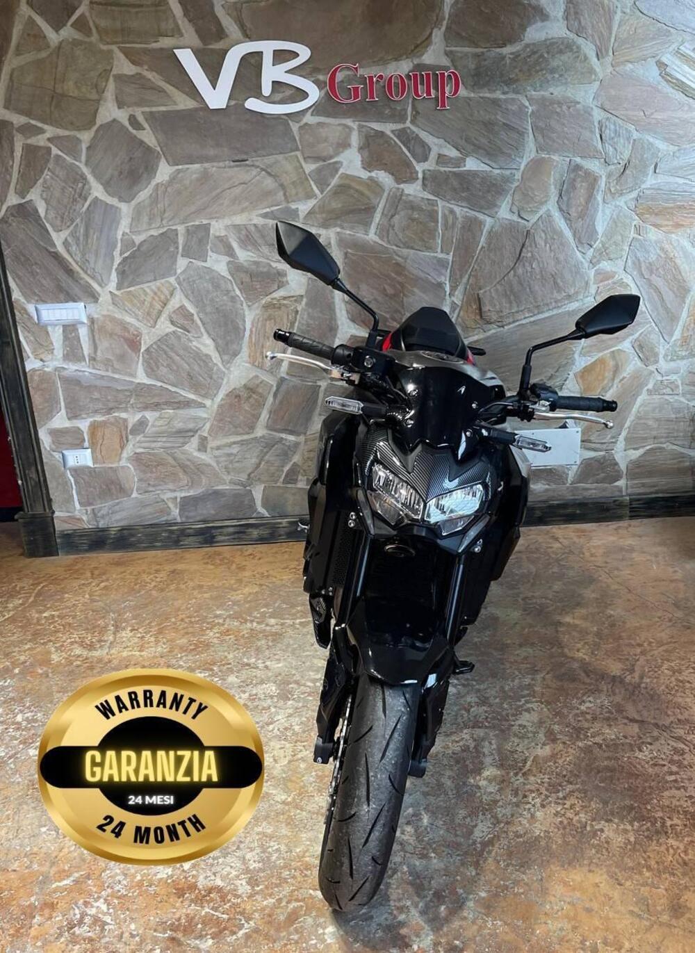 Kawasaki Z 900 (2021 - 24) (2)