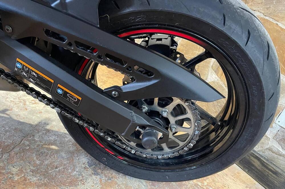 Kawasaki Z 900 (2021 - 24) (12)