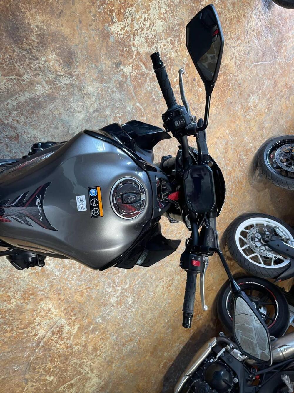 Kawasaki Z 900 (2021 - 24) (19)