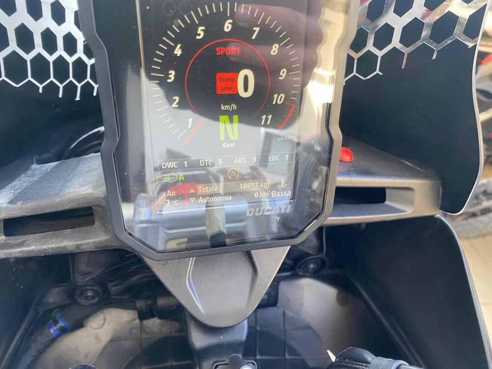 Ducati DesertX (2022 - 25) (3)