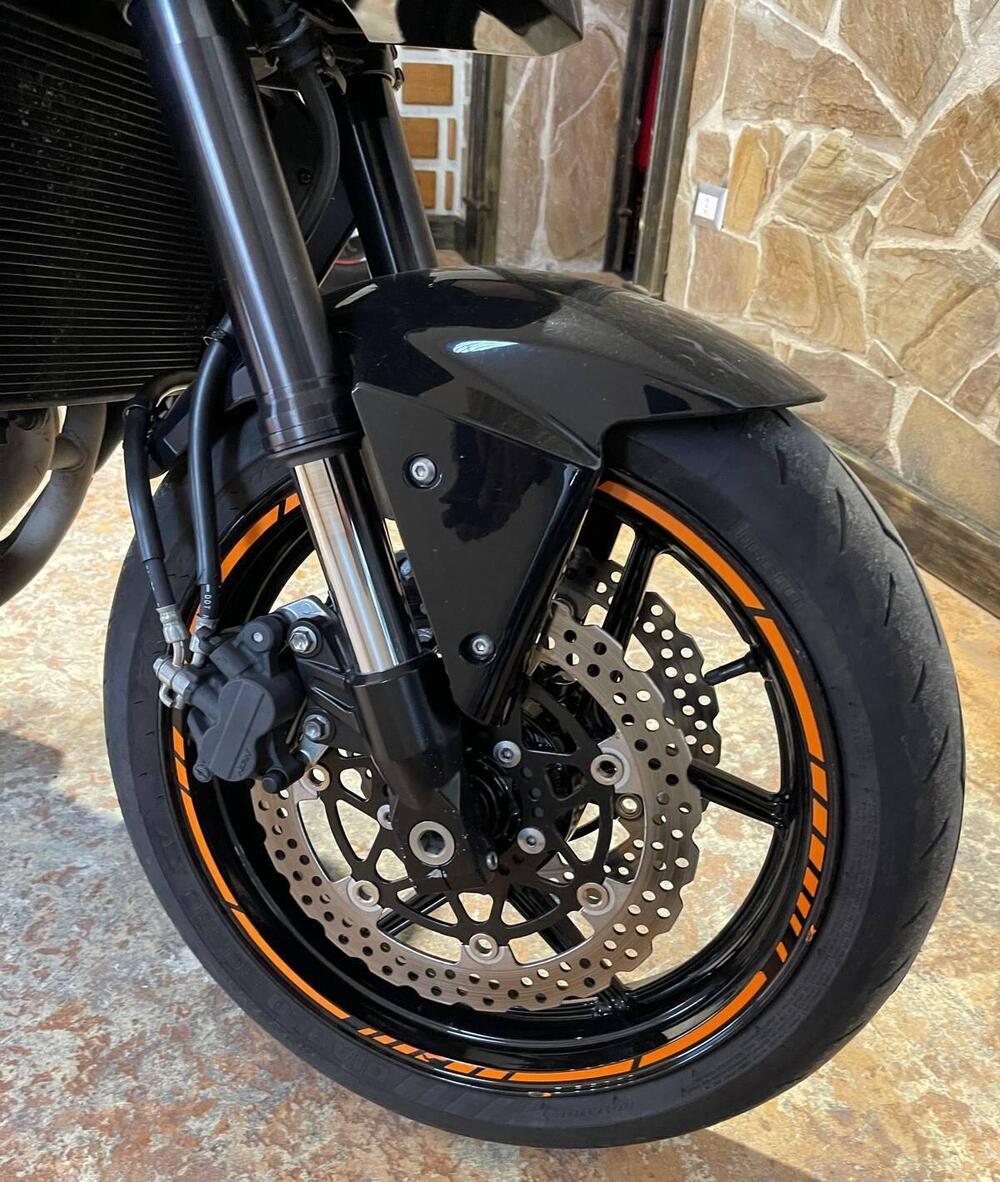 Kawasaki Z 750 (2007 - 14) (14)