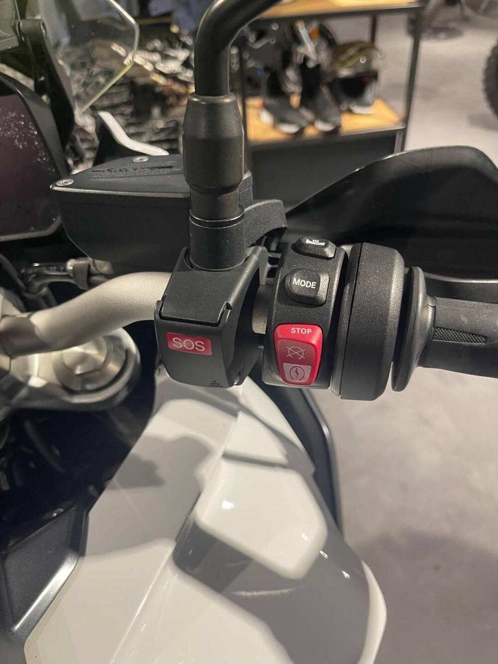 Bmw F 900 XR (2020 - 24) (5)