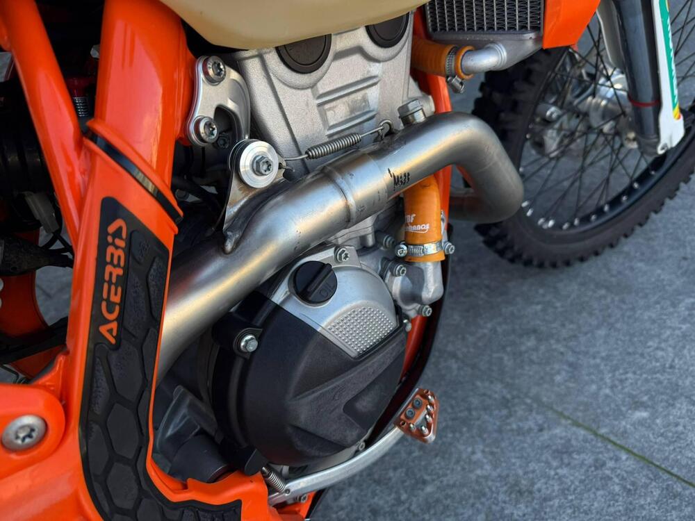 KTM 250 EXC-F (2023) (3)