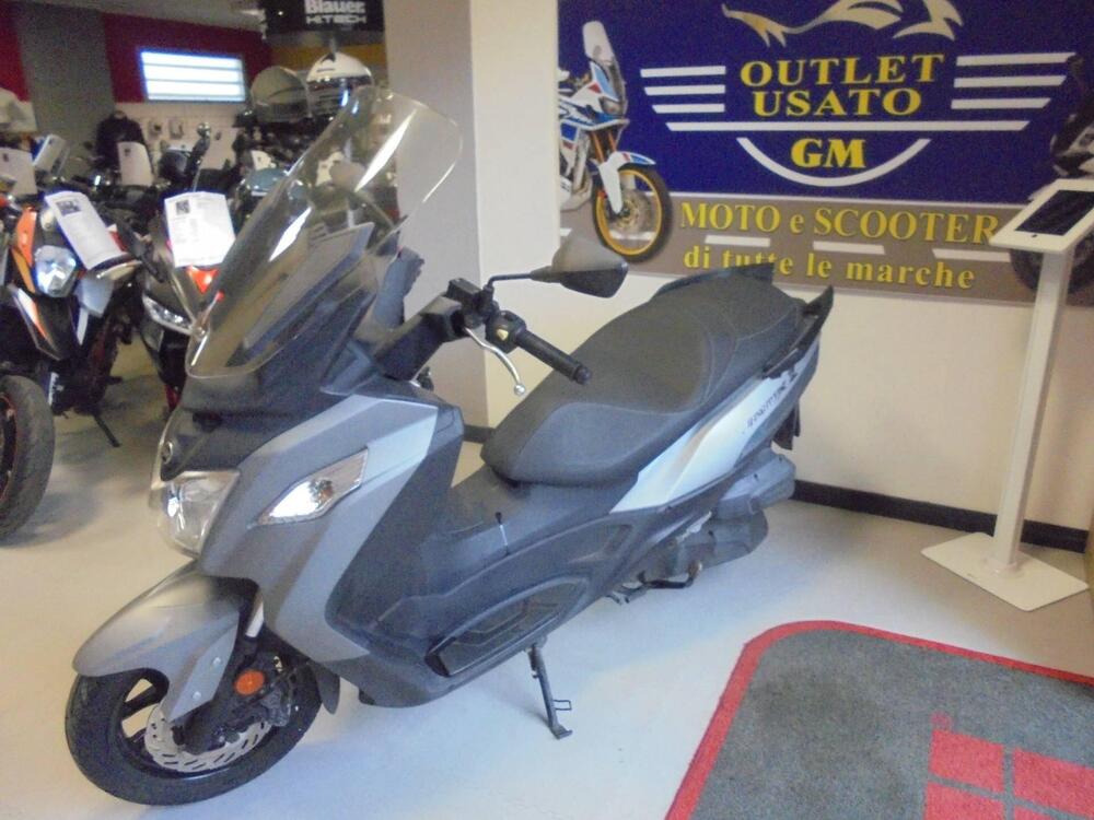 Sym Joymax 300 Z ABS (2018 - 20) (7)