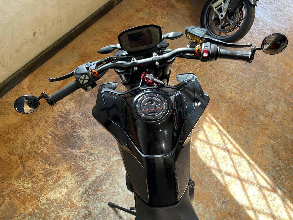 KTM 790 Duke L (2023 - 24) (18)