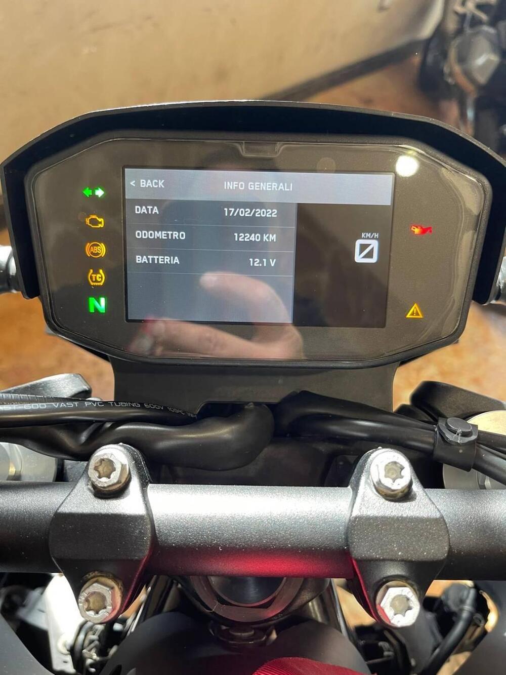 KTM 790 Duke L (2023 - 24) (19)