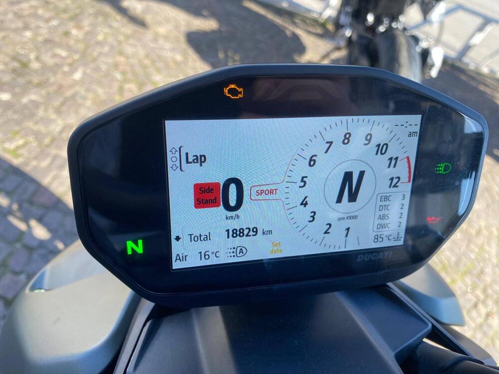 Ducati Streetfighter V2 (2022 - 24) (3)