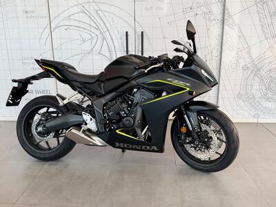 Honda CBR 650 R E-Clutch (2024 - 26) nuova