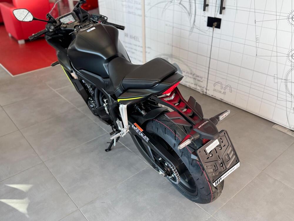 Honda CBR 650 R E-Clutch (2024 - 26) (16)