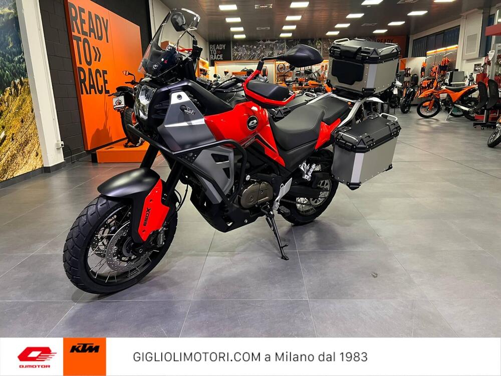 QJ Motor SVT 650 X (2025 - 26) (4)