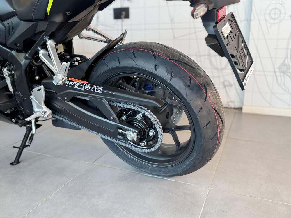 Honda CBR 650 R E-Clutch (2024 - 26) (16)