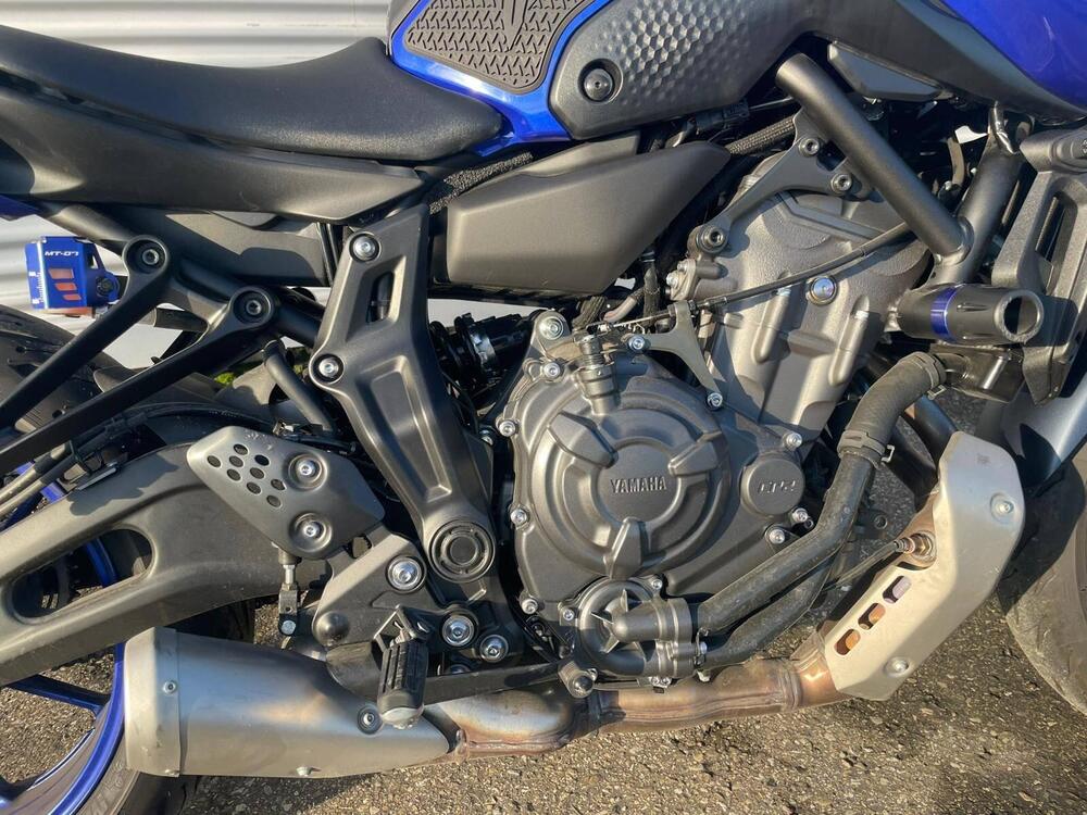Yamaha MT-07 Pure (2023 - 25) (5)