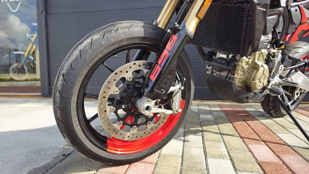 Ducati Hypermotard 698 Mono RVE (2024 - 26) (5)