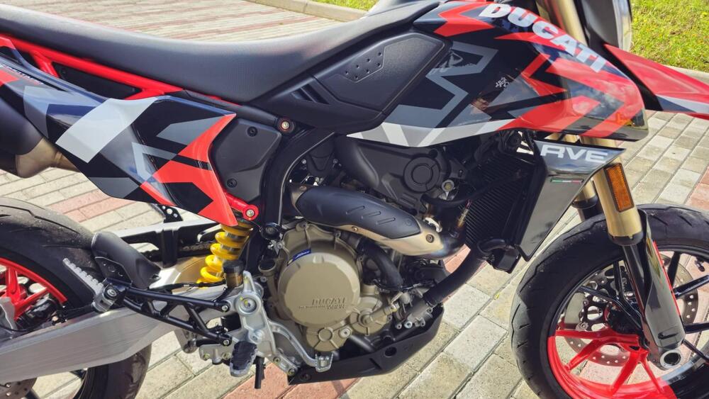Ducati Hypermotard 698 Mono RVE (2024 - 26) (7)
