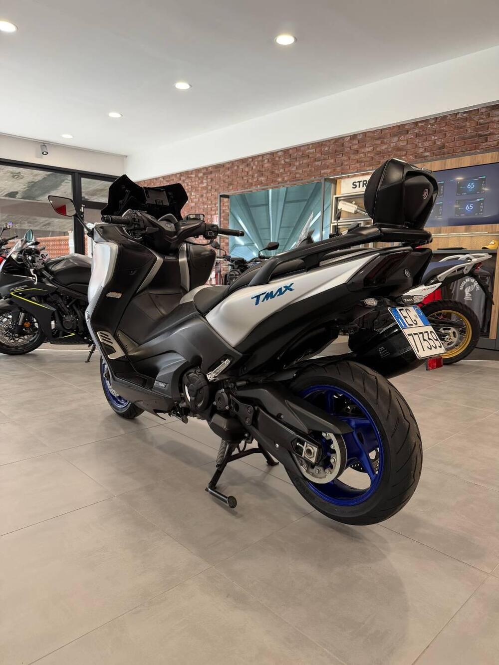 Yamaha T-Max 530 SX Sport Edition (2018 - 19) (4)