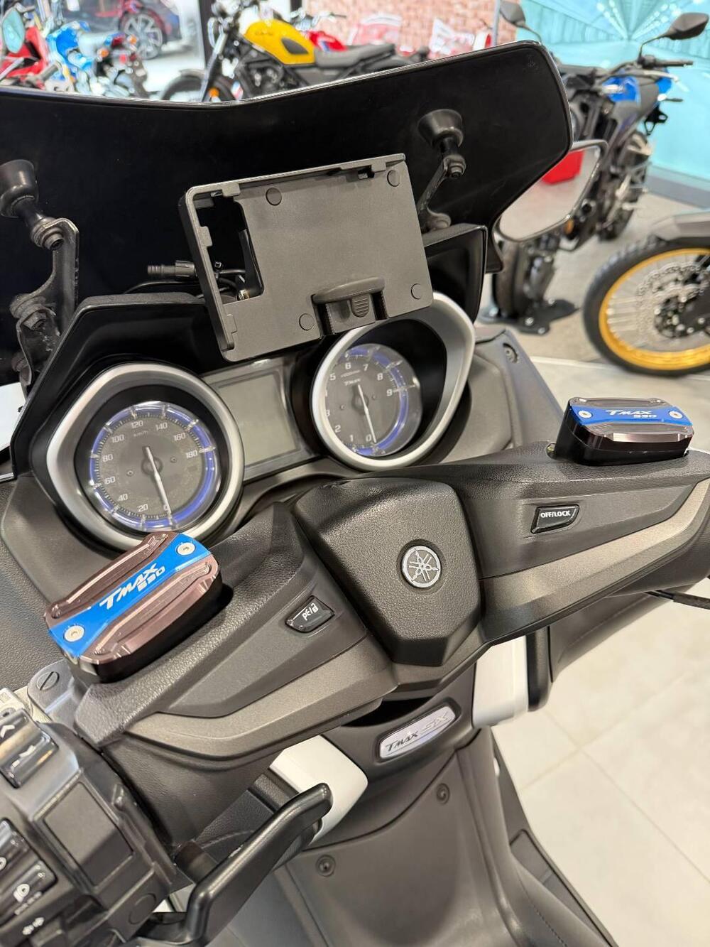 Yamaha T-Max 530 SX Sport Edition (2018 - 19) (10)