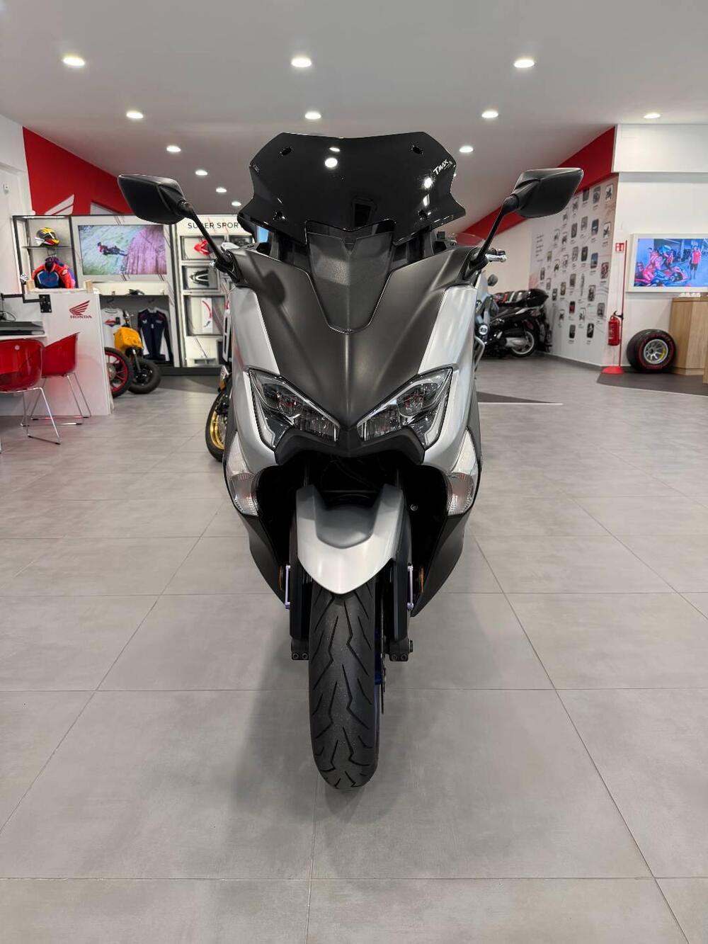 Yamaha T-Max 530 SX Sport Edition (2018 - 19) (5)