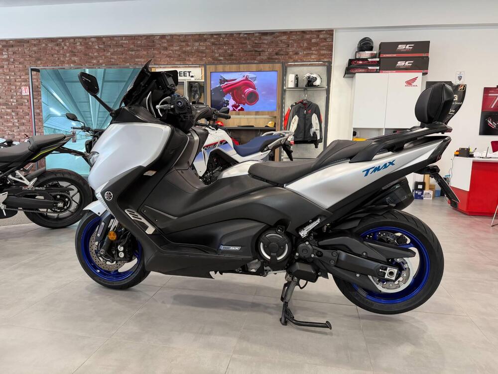 Yamaha T-Max 530 SX Sport Edition (2018 - 19) (3)