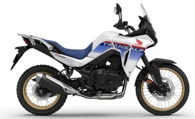 Honda Transalp XL750 (2025) nuova
